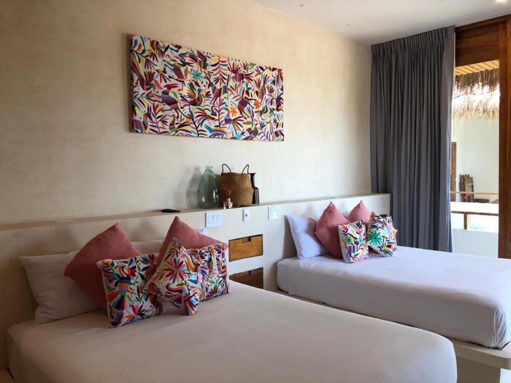 הולבוקס איילנד Hotel Casa Margot מראה חיצוני תמונה